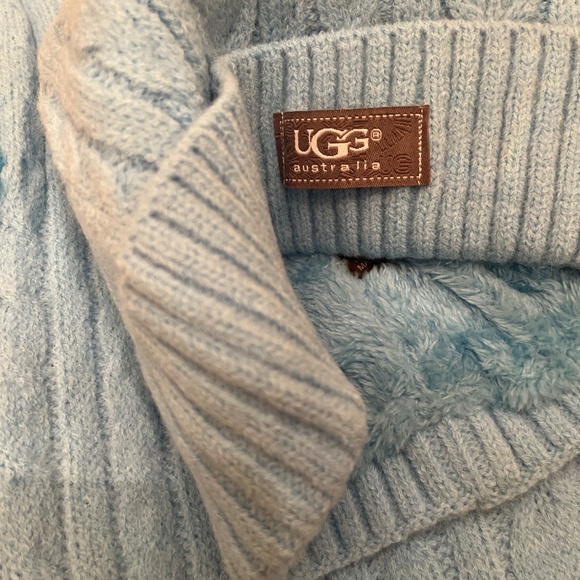 - UGG Sweather Weather Sky Blue  Fleece  pom pom hat infinity scarf set NWT - Picture 12 of 15